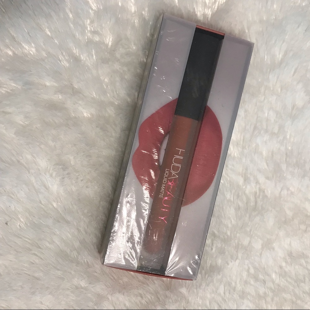 Huda Matte Gloss